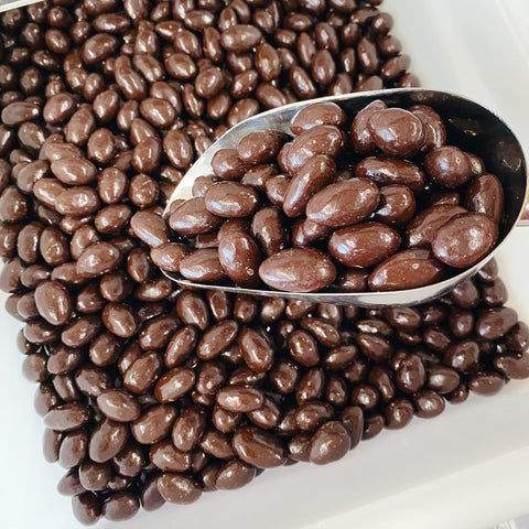Dark Chocolate Almonds Organic